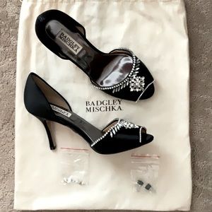 Absolutely stunning heels with intricate details.